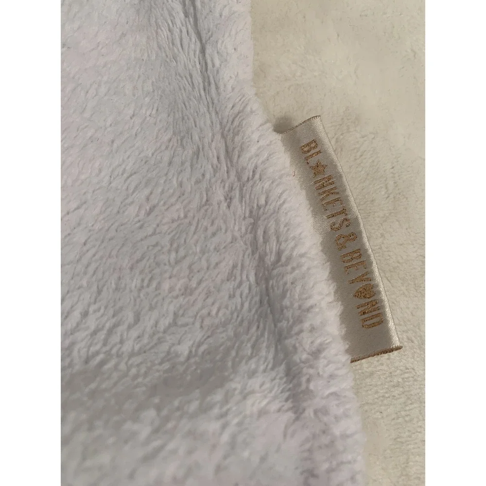Blankets & Beyond Blue White Elephant Security Baby Blanket‎ Plush Lovey Toy